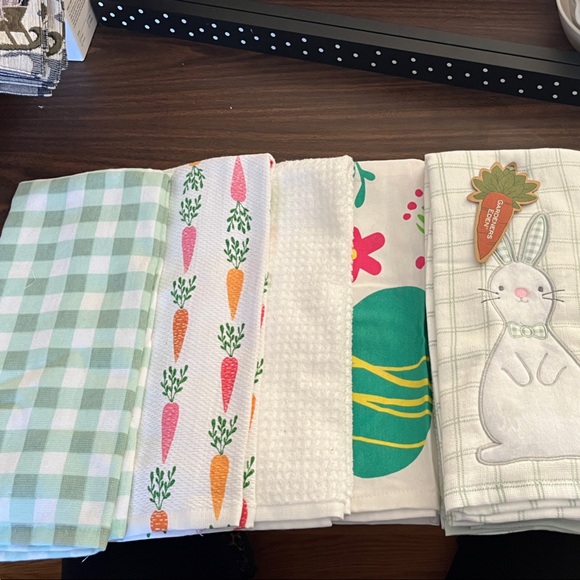 Gardeners Eden Other - Easter Bunny & Carrot Kitchen Towels - Green, White, Pink Bundle of 11 towels